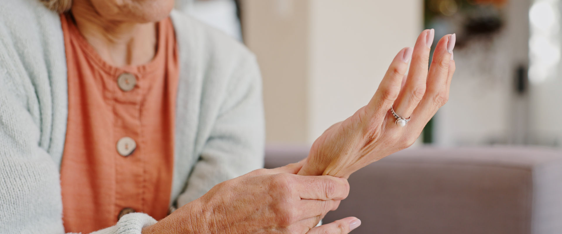 Alltagsbegleitung und Haushaltshilfe bei Arthritis