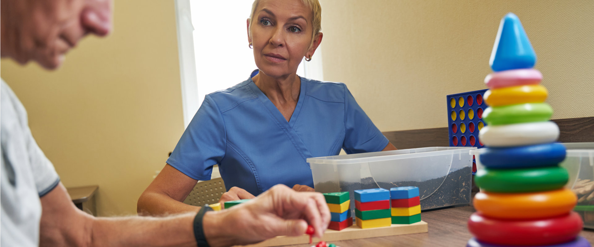 Ergotherapie: Ein ganzheitlicher Weg zu mehr Selbstständigkeit und Lebensqualität